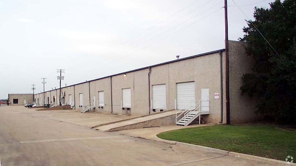 2010-2044 N State Highway 360, Grand Prairie, TX for lease - Other - Image 3 of 9