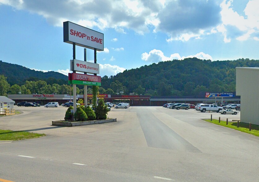 Rte 250 S - Main St, Mannington, WV for lease - Building Photo - Image 1 of 5