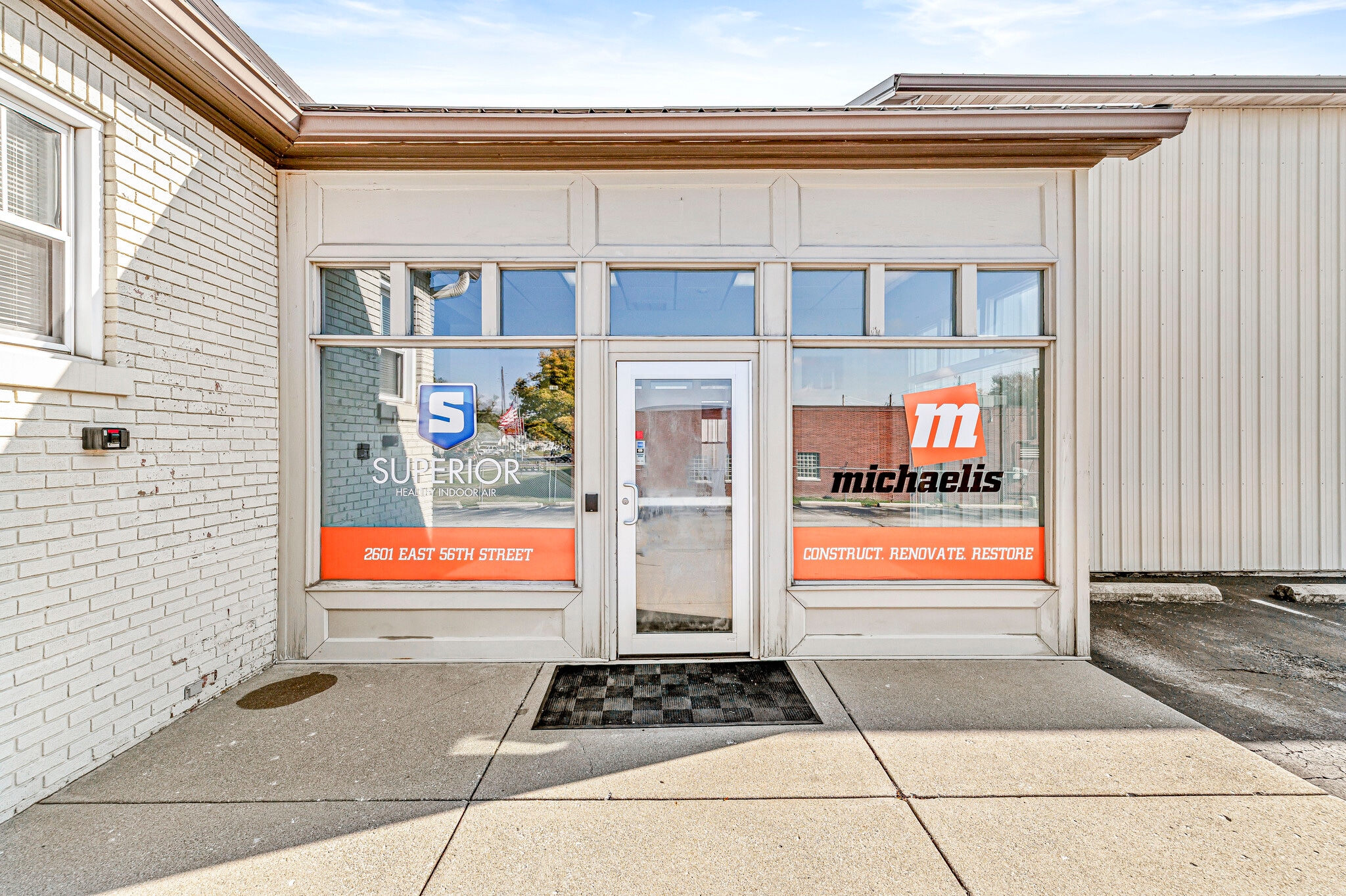 2601 E 56th St, Indianapolis, IN for lease Interior Photo- Image 1 of 23