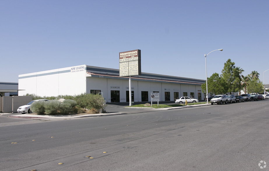 3535 W Harmon Ave, Las Vegas, NV for lease - Building Photo - Image 2 of 12