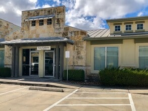 1920 Corporate Dr, San Marcos, TX for lease Interior Photo- Image 1 of 5