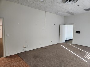 2220 Capital Blvd, Raleigh, NC for lease Interior Photo- Image 1 of 2