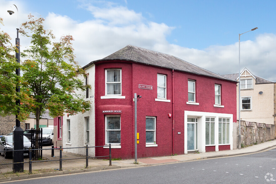 2 Roxburgh St, Galashiels for lease - Primary Photo - Image 1 of 3