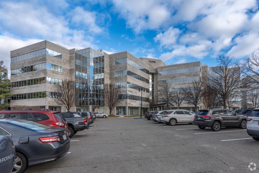 1325 Franklin Ave, Garden City, NY for lease - Building Photo - Image 3 of 5