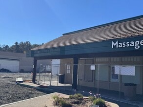 360-580 Park Blvd, Moraga, CA for lease Building Photo- Image 1 of 6