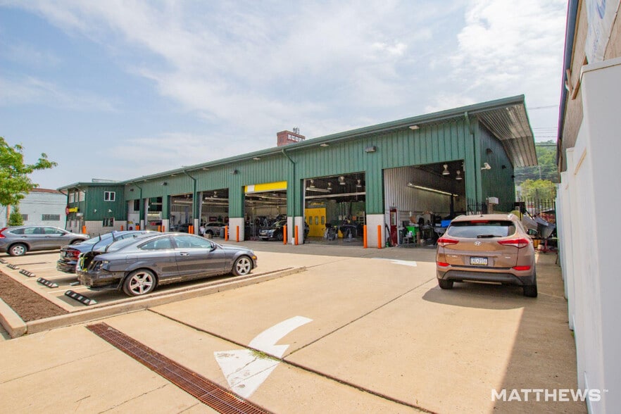 2950 Penn Ave, Pittsburgh, PA for sale - Primary Photo - Image 1 of 3