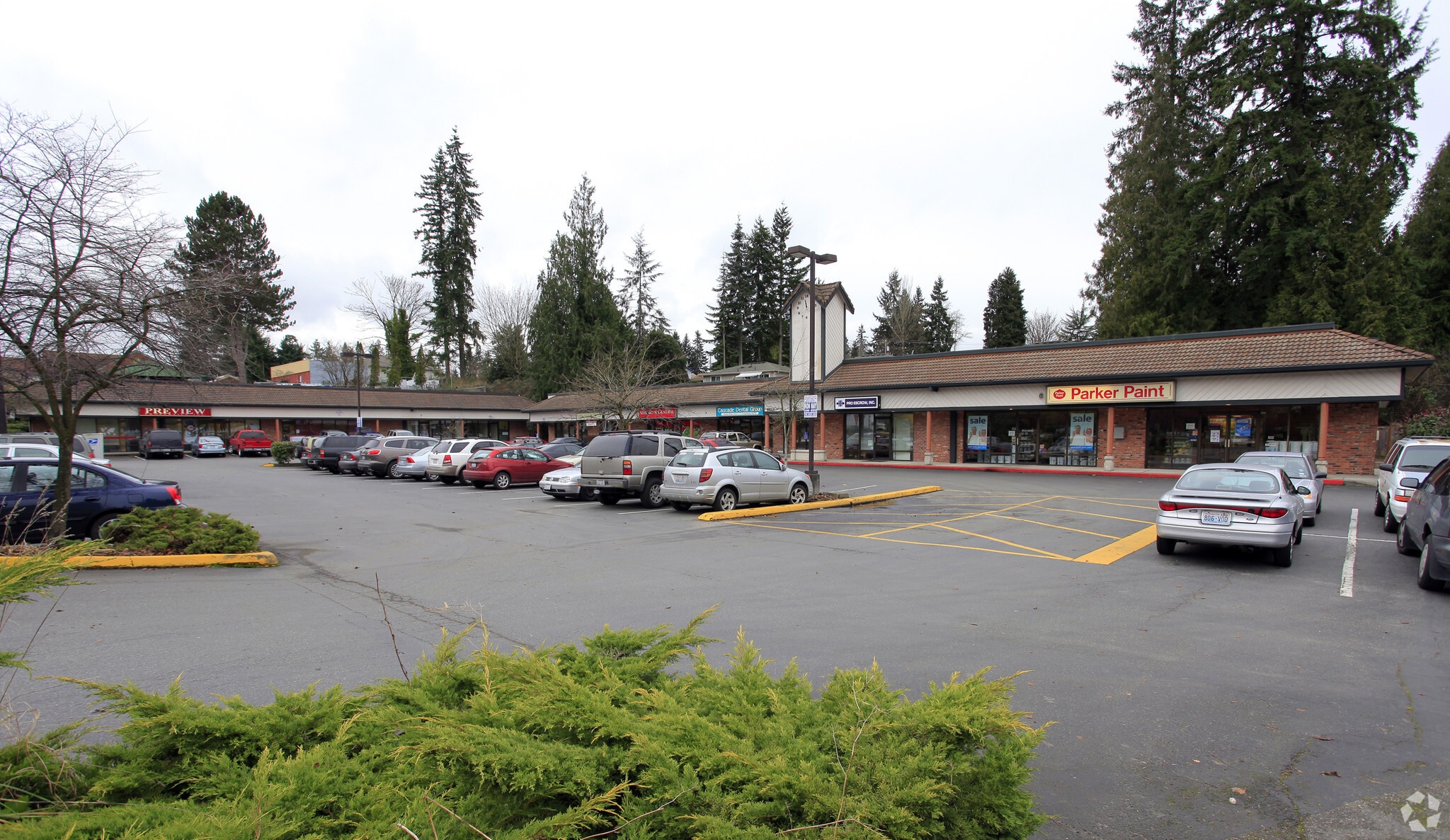 5920-5930 Evergreen Way, Everett, WA for lease Primary Photo- Image 1 of 7