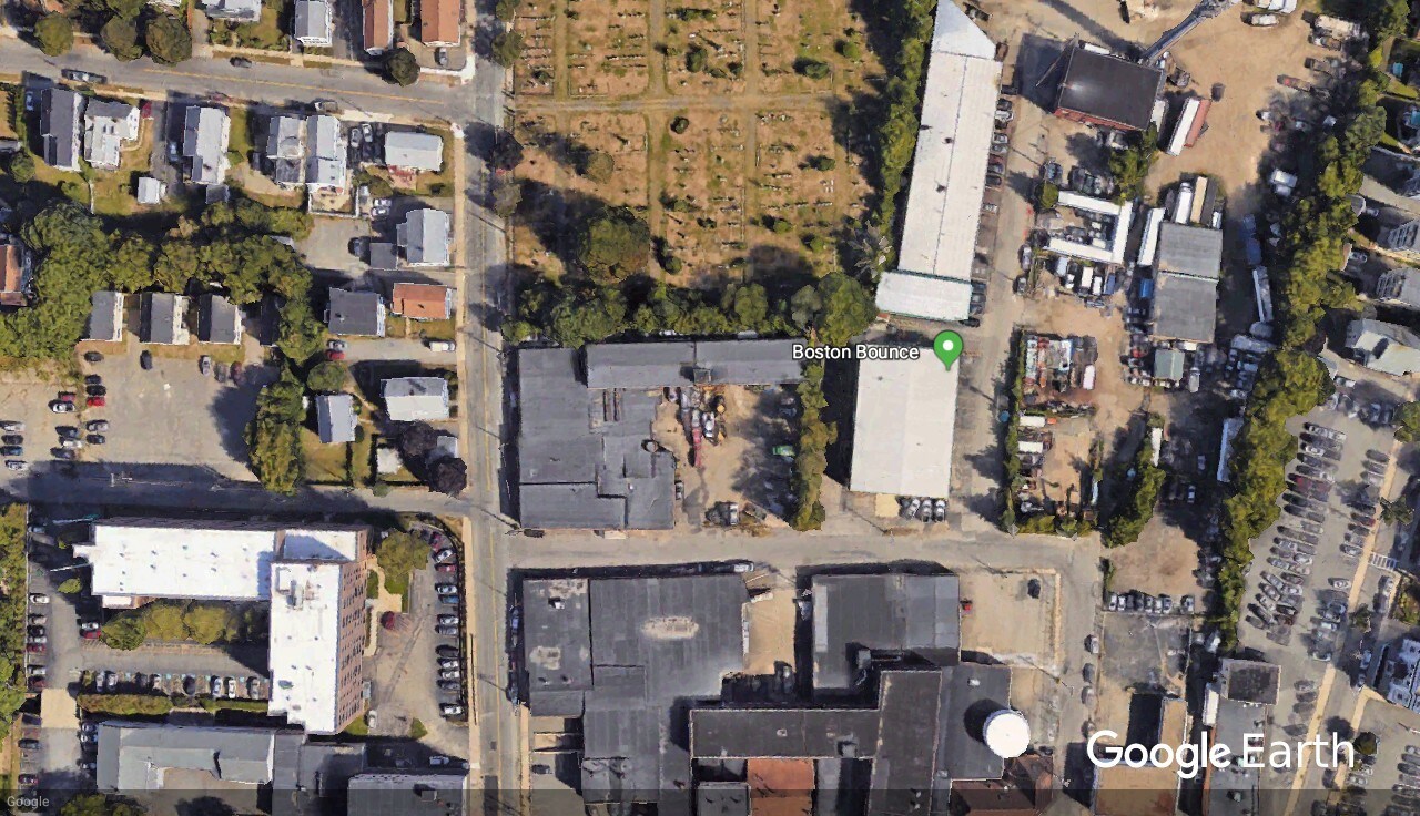 23 Upton St, Peabody, MA 01960