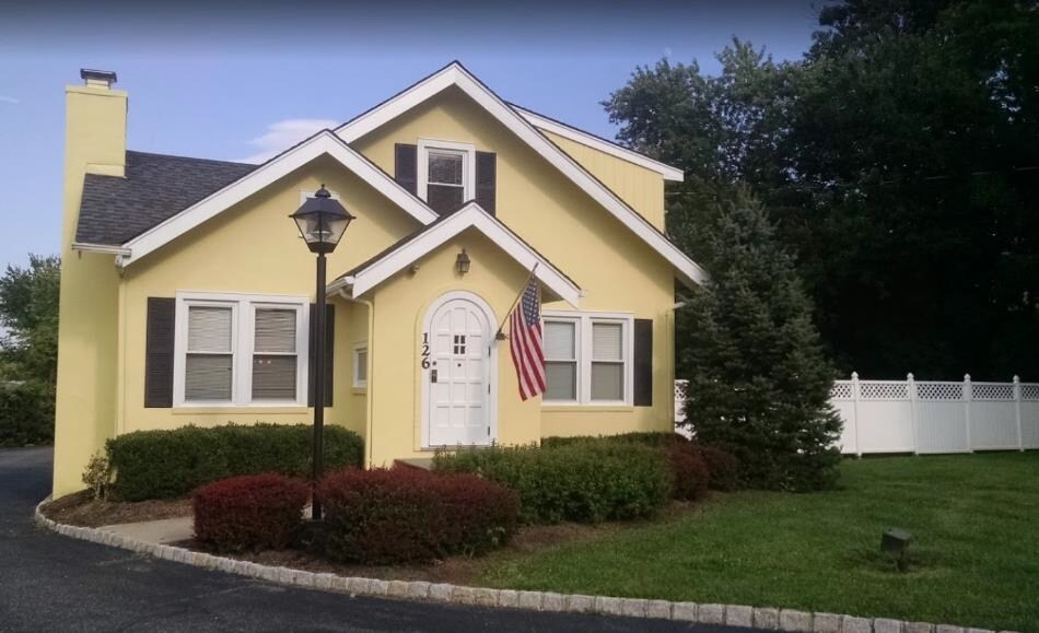 126 Oldwick Rd, White House Station, NJ for sale - Building Photo - Image 1 of 1