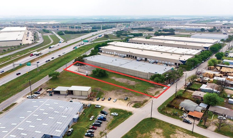 8539 NE Loop 410, San Antonio, TX for lease - Aerial - Image 2 of 28