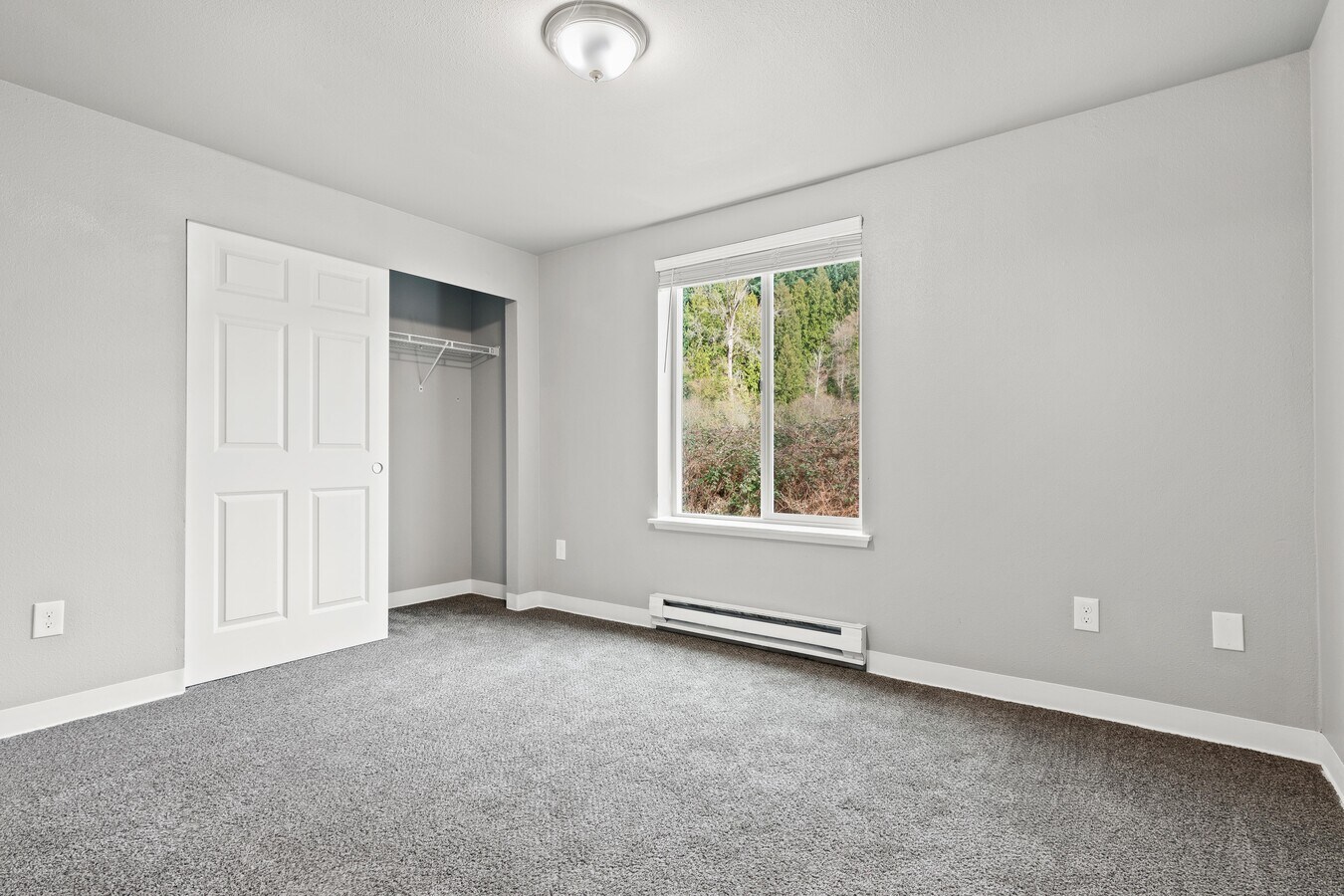 5011 157th Ave. Ct E, Sumner, WA 98390 Salmon Creek Apartments