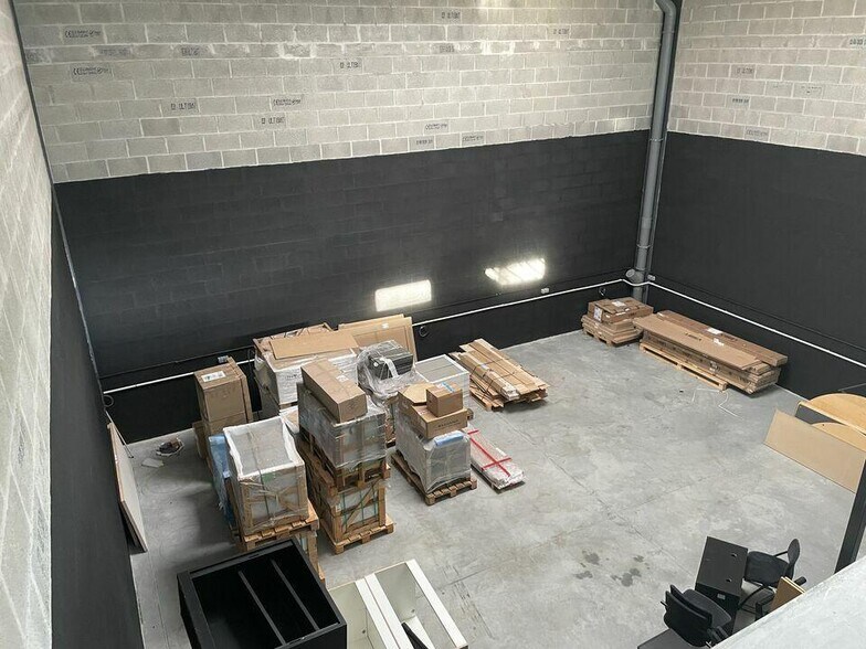 Industrial in Orvault for lease - Building Photo - Image 3 of 4