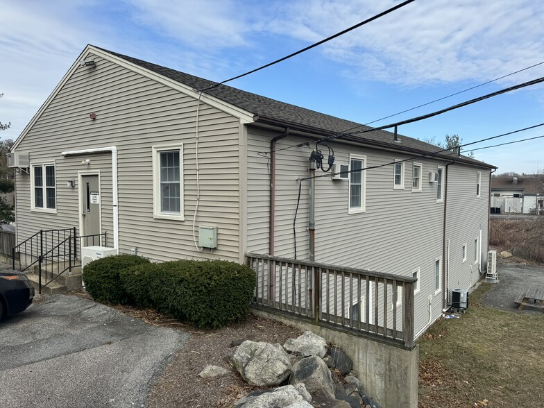 151 Centerville Rd, Warwick, Ri 02886 - Office For Sale 