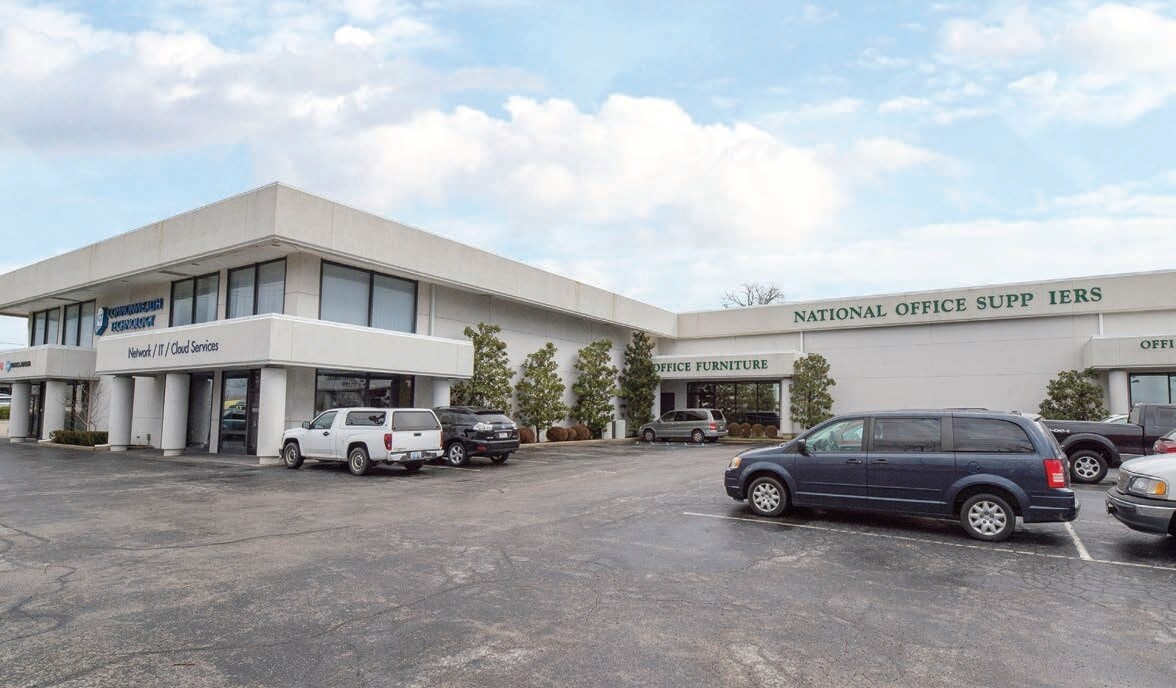 1263 E New Circle Rd, Lexington, KY, 40505 Showroom Property For Sale