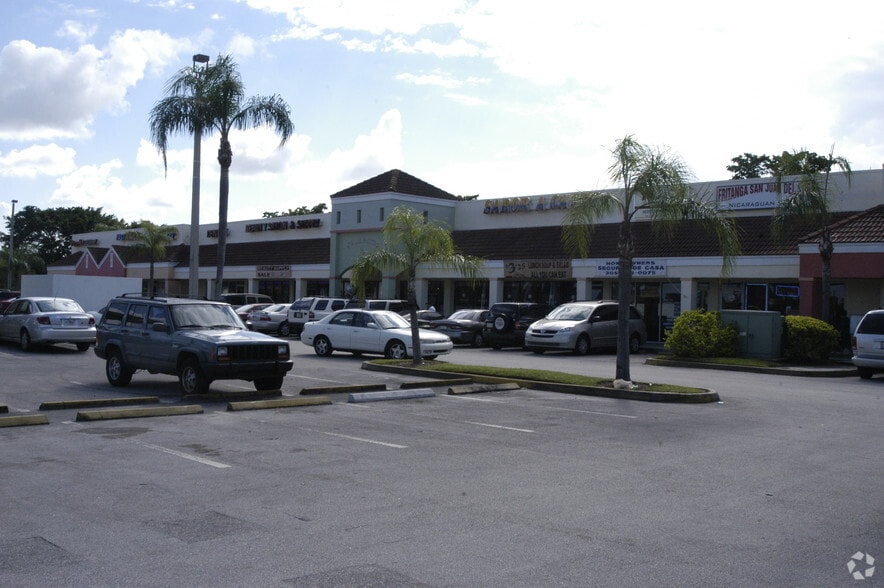 9526 SW 137th Ave, Miami, FL for lease - Building Photo - Image 3 of 9