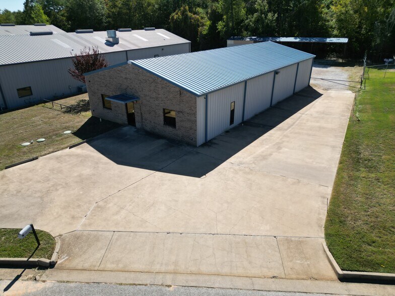 10291 Robinson Dr, Tyler, TX for sale - Primary Photo - Image 1 of 1