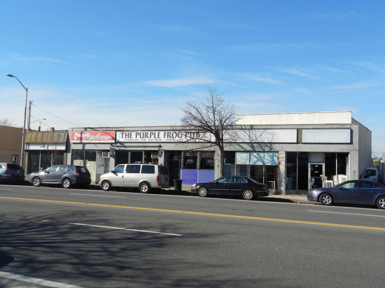 267-269 Merrick Rd, Lynbrook, NY for lease - Building Photo - Image 2 of 5