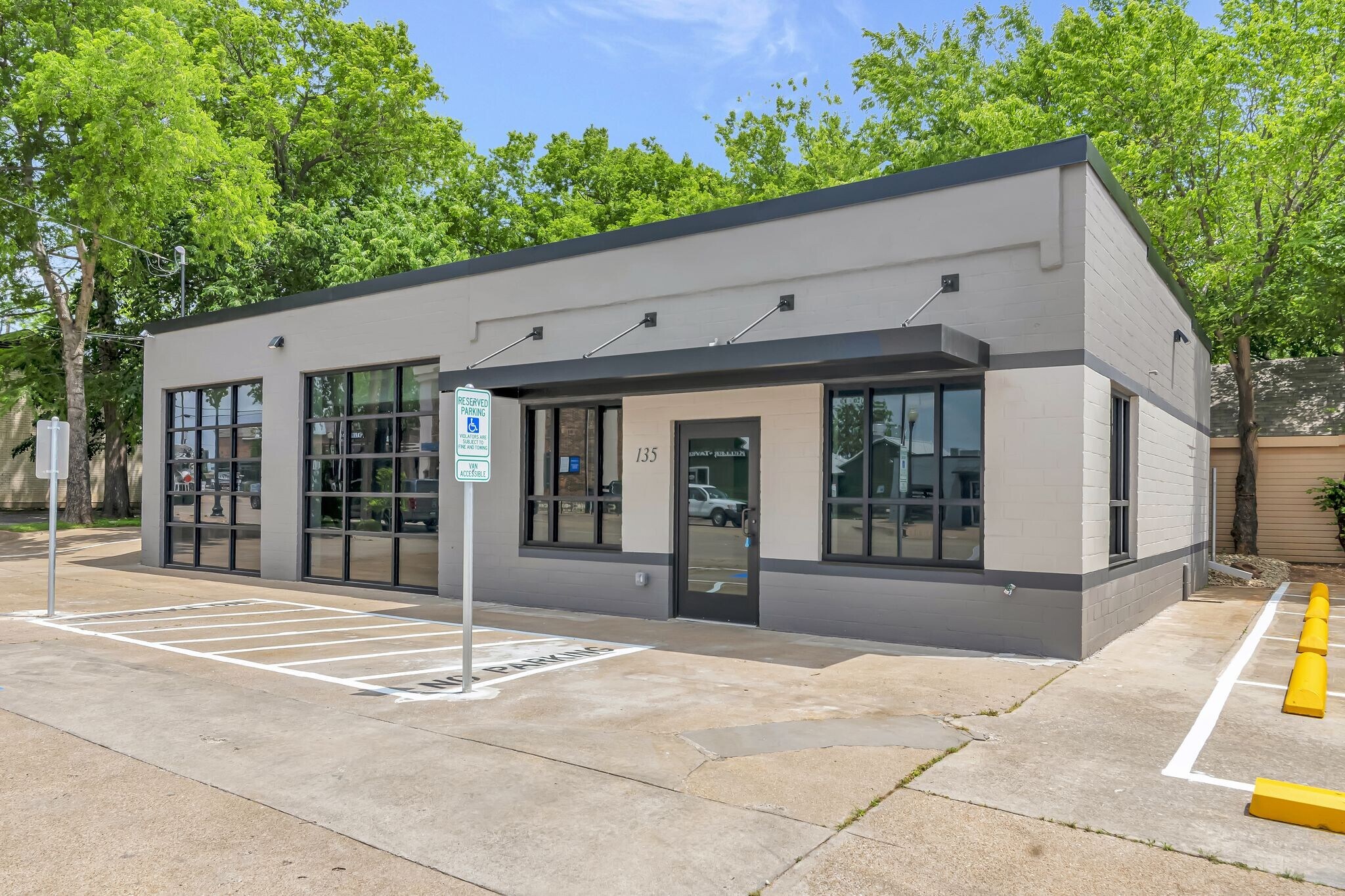 135 S Main St, Keller, TX for sale Primary Photo- Image 1 of 1