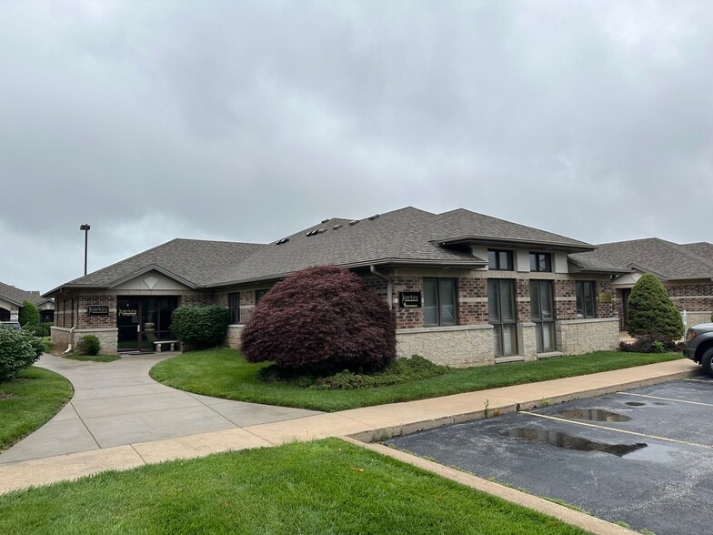 1354 E Kingsley St, Springfield, MO for sale - Building Photo - Image 1 of 1