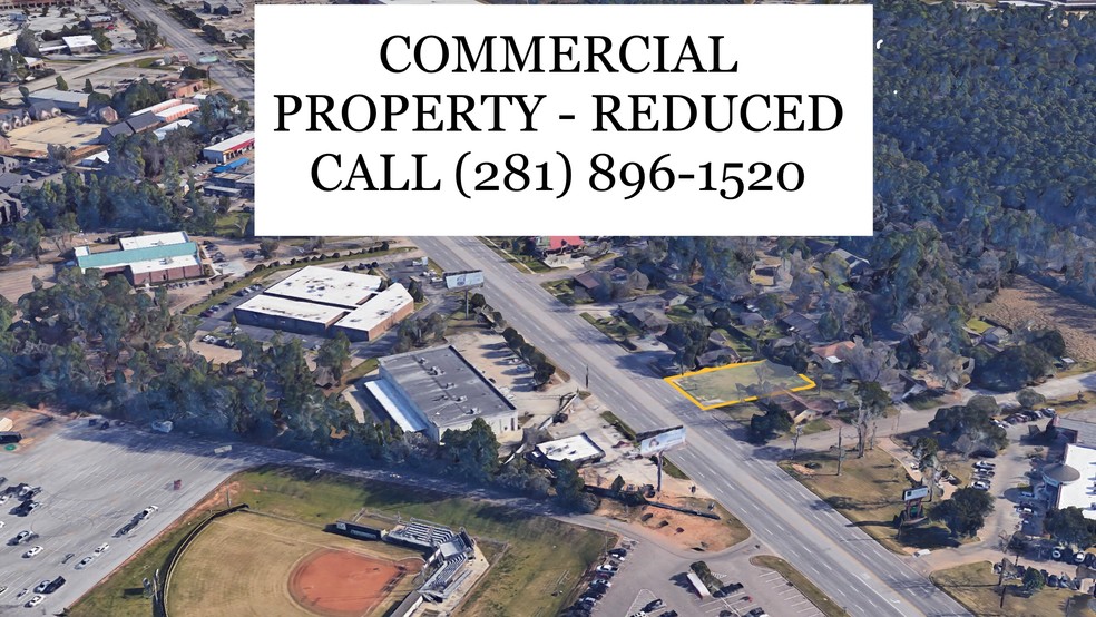 3009 W Davis St, Conroe, TX for sale - Building Photo - Image 1 of 8