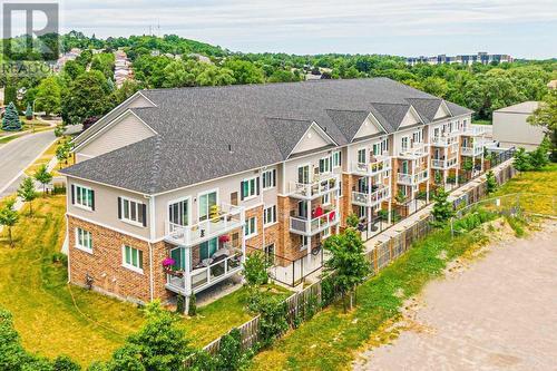 888 Whitefield Dr, Peterborough, ON for sale Primary Photo- Image 1 of 1