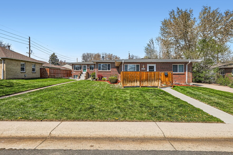 1311-1317 Jasmine St, Denver, CO for sale - Primary Photo - Image 1 of 28
