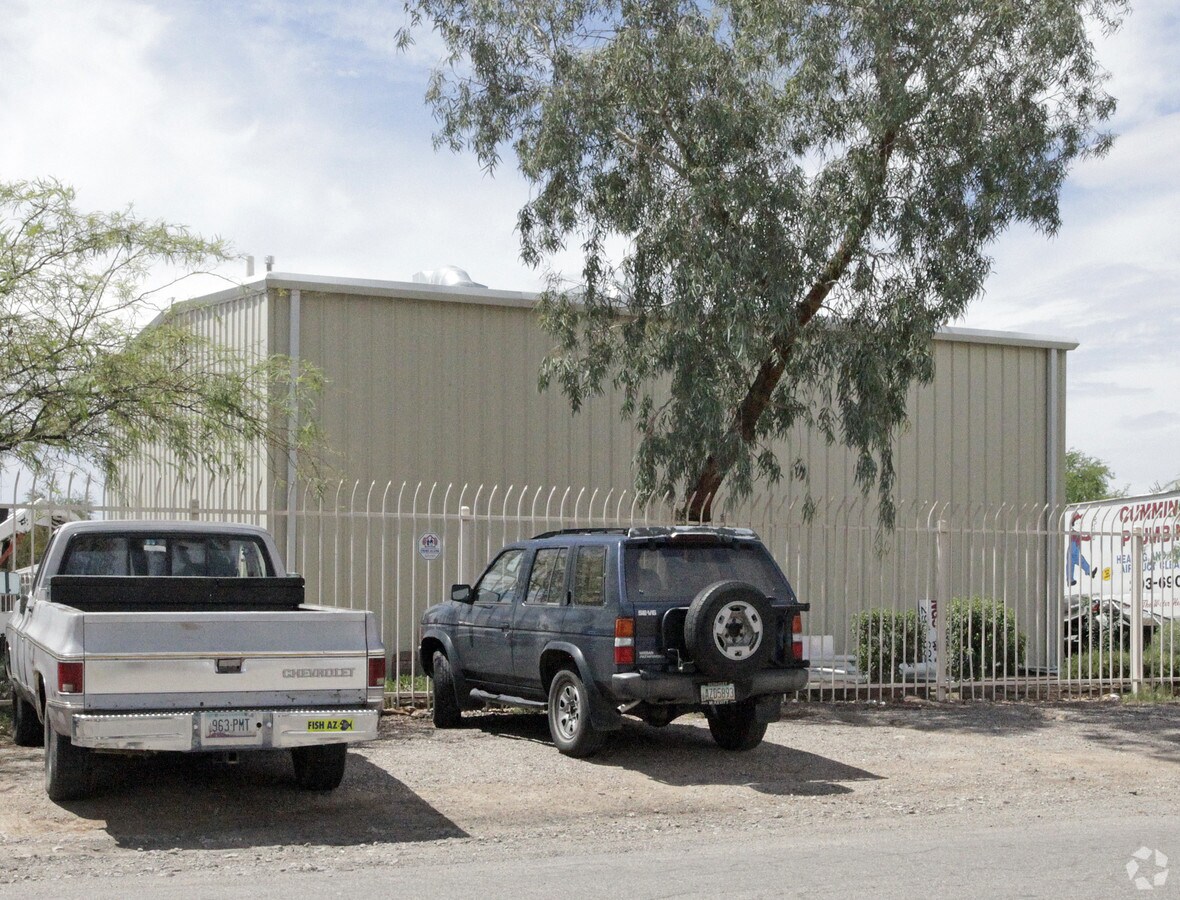 1101 S Tyndall Ave, Tucson, AZ 85719