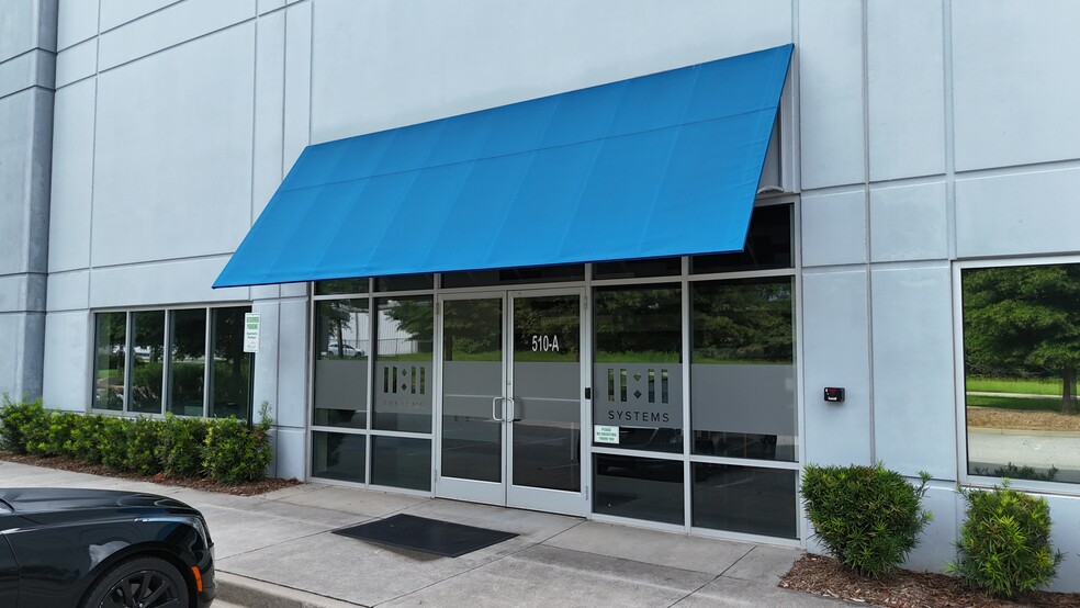 510 Airport Rd, Greenville, SC for lease - Building Photo - Image 2 of 10