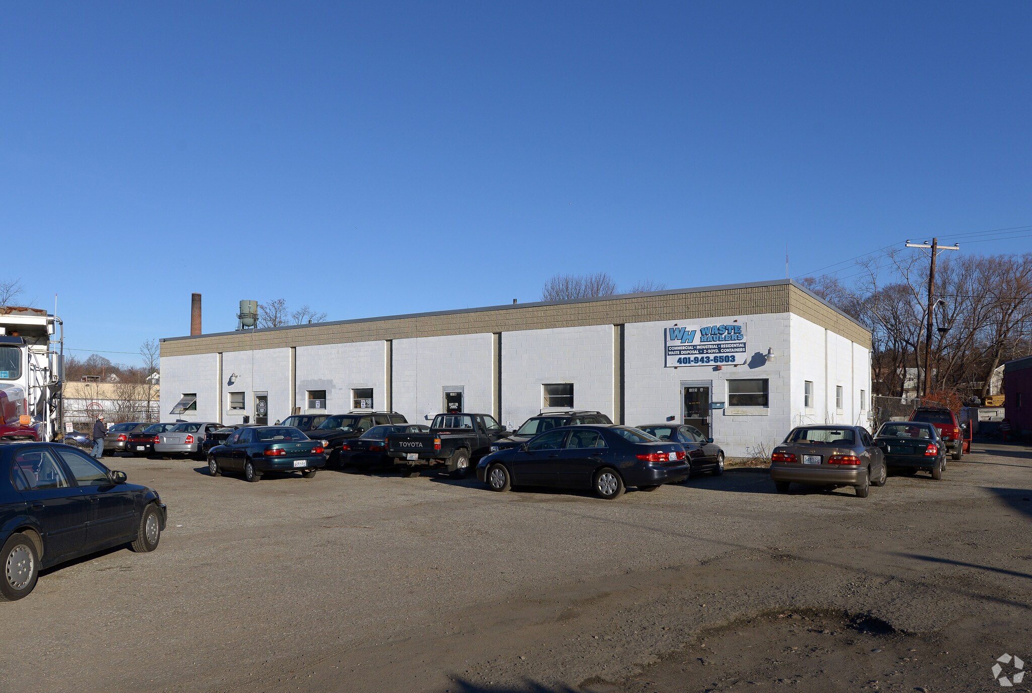 105 Fletcher Ave, Cranston, RI for sale Primary Photo- Image 1 of 1