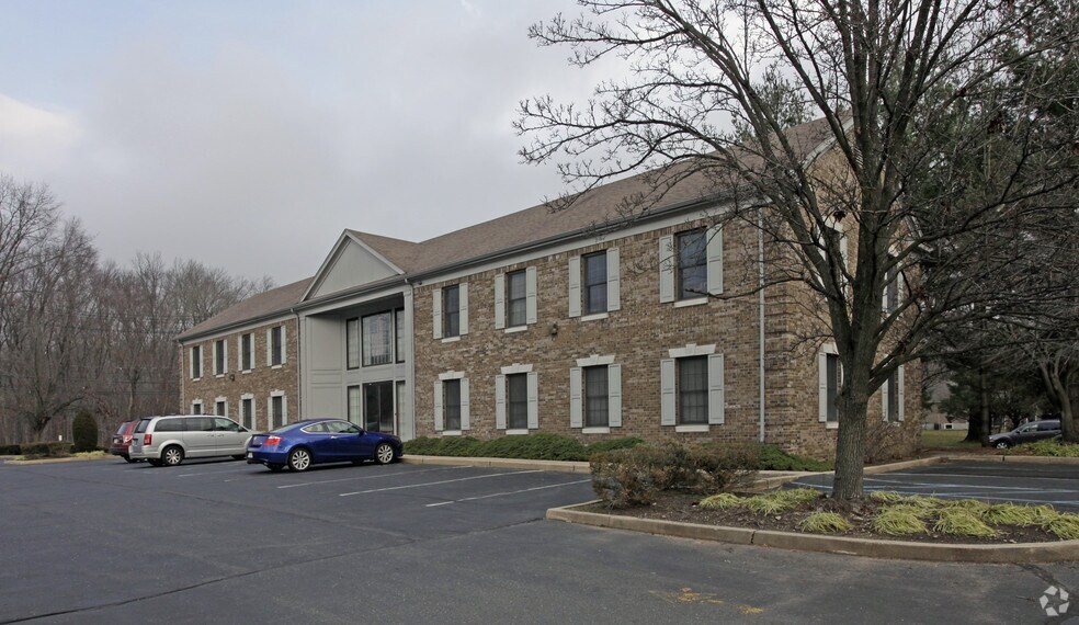 800 Wyckoff Ave, Wyckoff, NJ for sale - Primary Photo - Image 1 of 9