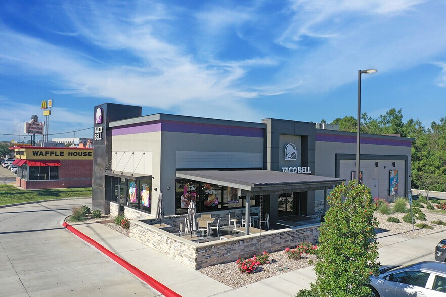 1114 League Line Rd, Conroe, TX for sale - Building Photo - Image 1 of 1