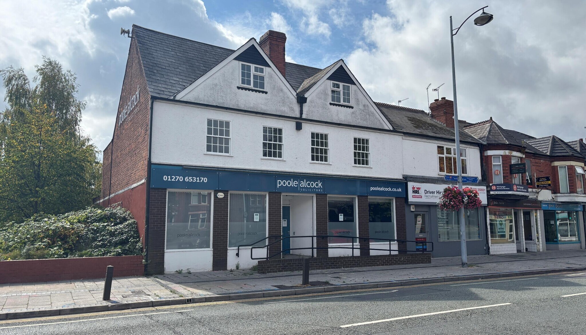 222-224 Nantwich Rd, Crewe for lease Building Photo- Image 1 of 8