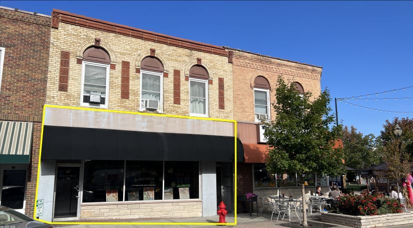 86-90 N Williams St, Crystal Lake, IL for sale Building Photo- Image 1 of 1