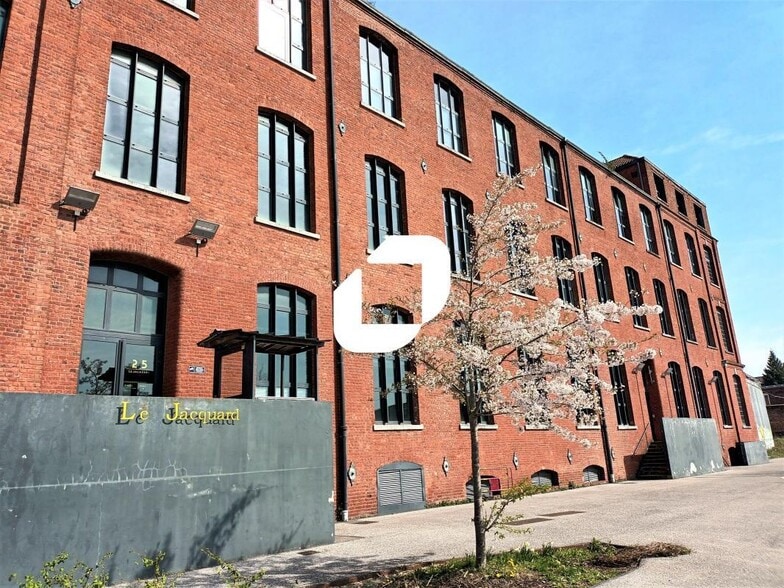 25 Rue Corneille, Roubaix for lease - Building Photo - Image 2 of 9