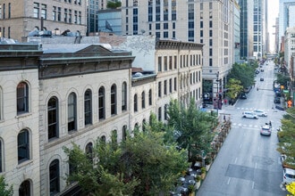 70 W Hubbard St, Chicago, IL - AERIAL  map view - Image1
