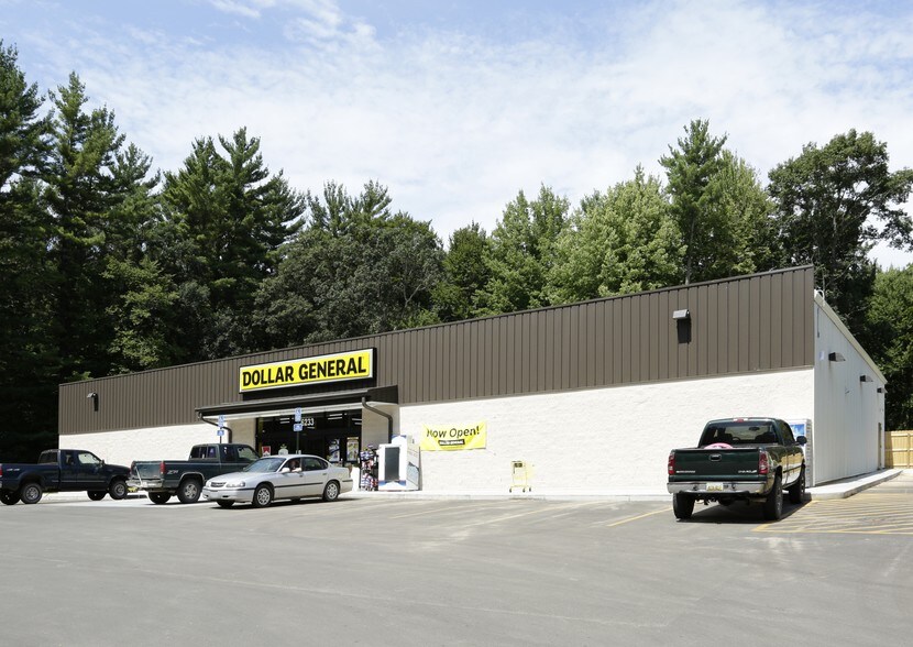 241 Maple St, Muir, MI for sale - Primary Photo - Image 1 of 1