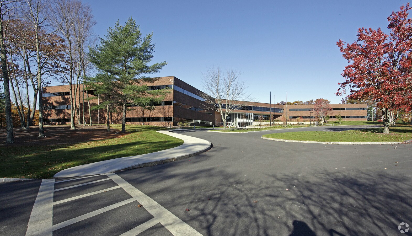 100 Nagog Park, Acton, MA 01720