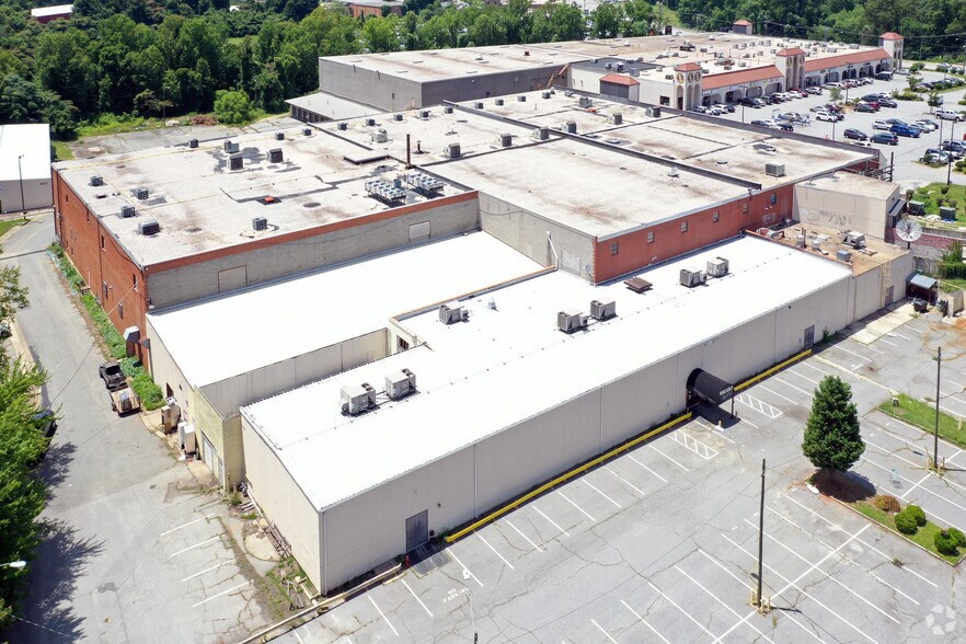 4927 W Market St, Greensboro, NC for sale - Aerial - Image 3 of 6