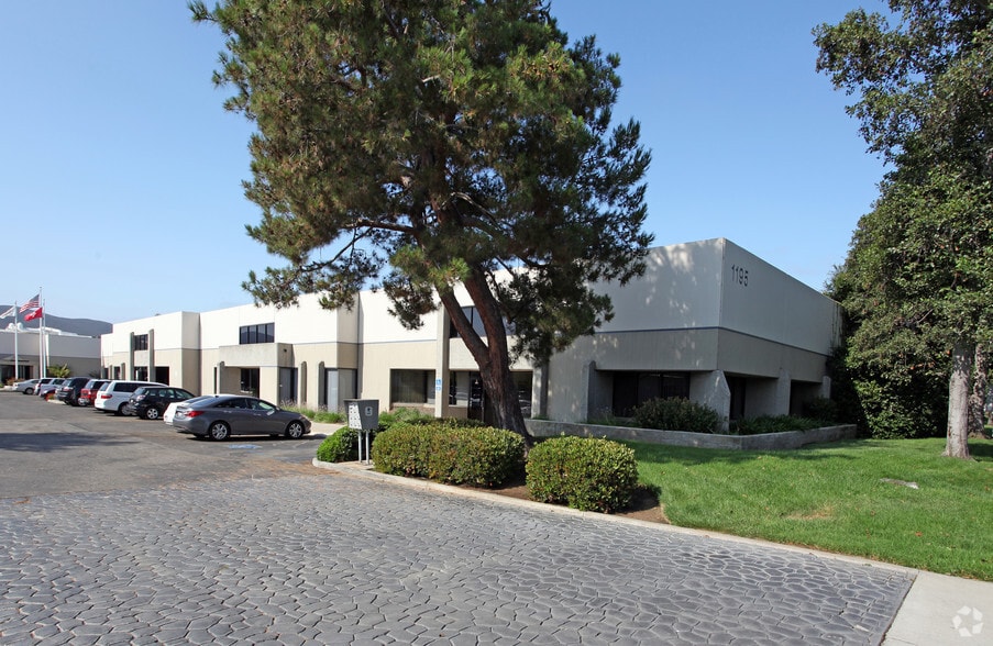 1195 Linda Vista Dr, San Marcos, CA for sale - Primary Photo - Image 3 of 8