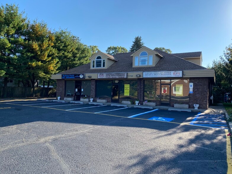 46 Princeton Ave, Brick, NJ for lease - Building Photo - Image 2 of 4