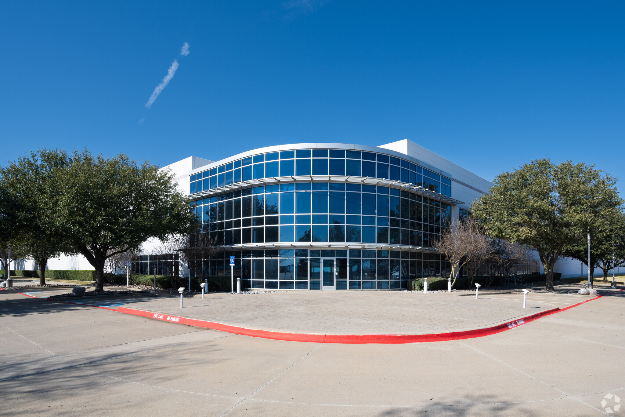 120 Intermodal Pky, Haslet, TX for lease Primary Photo- Image 1 of 8