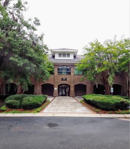 11 Arley Way, Bluffton, SC for sale - Building Photo - Image 1 of 1