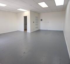 4555-4557 E 3rd St, Los Angeles, CA for lease Interior Photo- Image 2 of 3