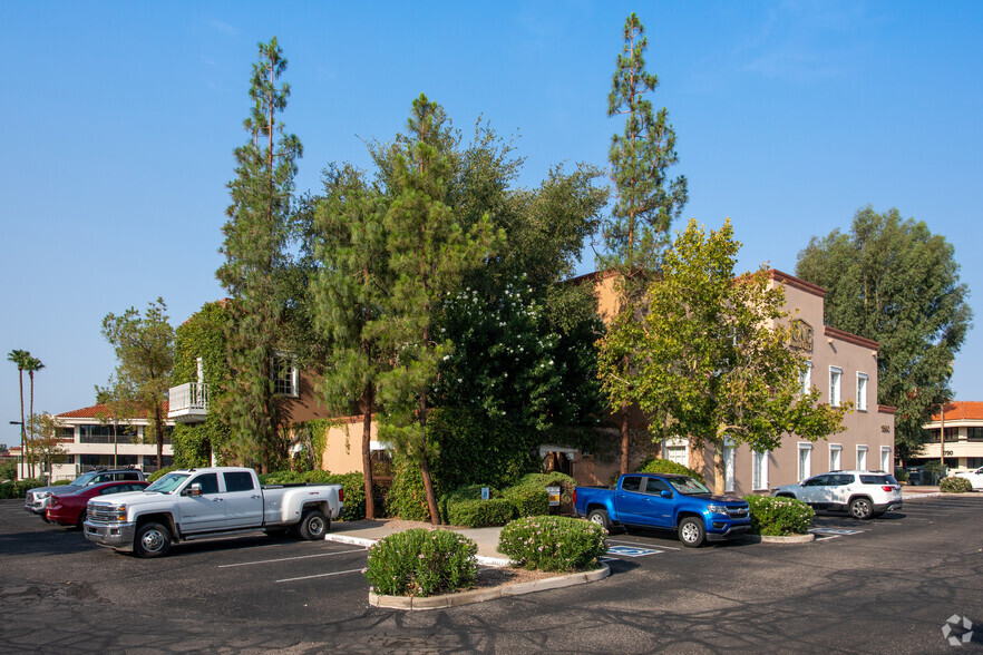 1890 E River Rd, Tucson, AZ for lease - Building Photo - Image 3 of 5