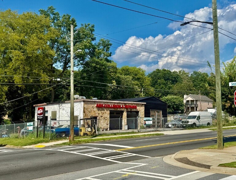 385 University Ave SW, Atlanta, GA for sale - Building Photo - Image 1 of 3