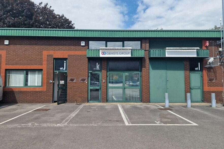 Roentgen Rd, Basingstoke for lease - Building Photo - Image 1 of 1