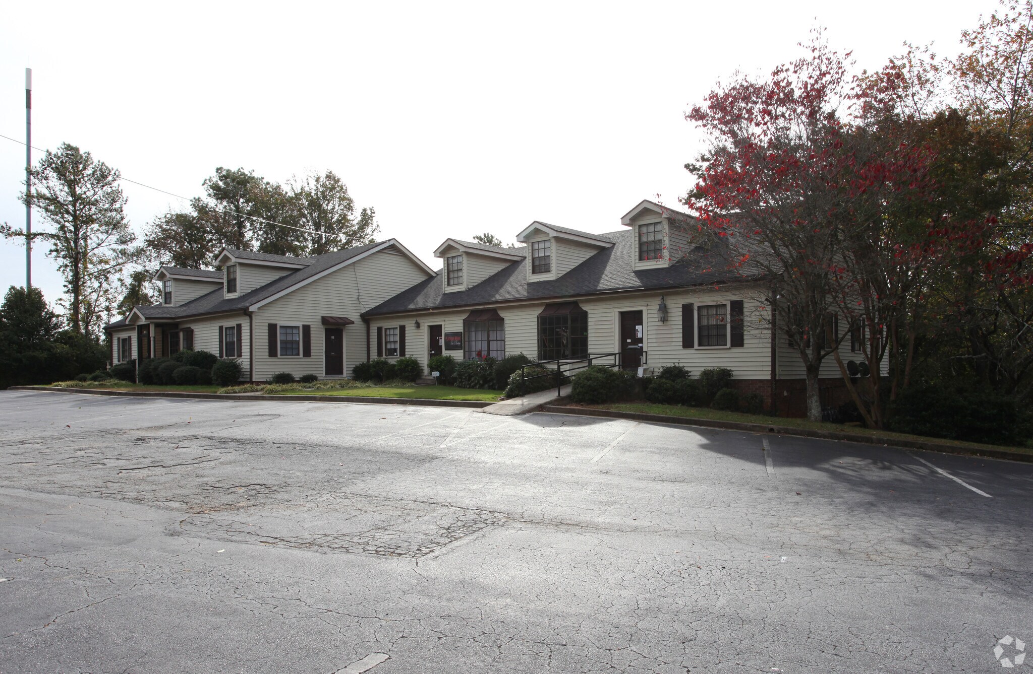 4759 Rockbridge Rd, Stone Mountain, GA 30083 Medical Office Bldg
