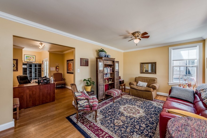 2702 Greystone Rd, Nashville, TN for sale - Building Photo - Image 2 of 26