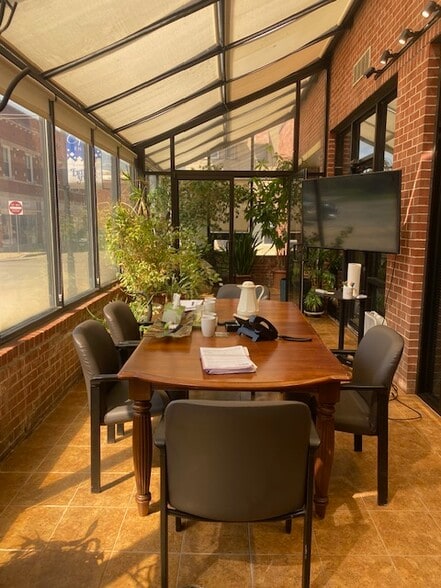 118 Spring St, Excelsior Springs, MO for sale - Building Photo - Image 3 of 5