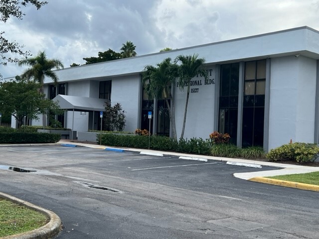 15127 Jog Rd, Delray Beach, FL for lease - Building Photo - Image 2 of 4